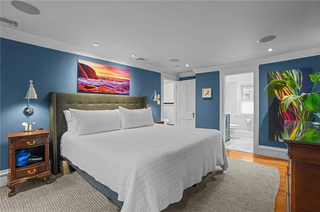 11 Elmcroft Avenue Providence RI 02908