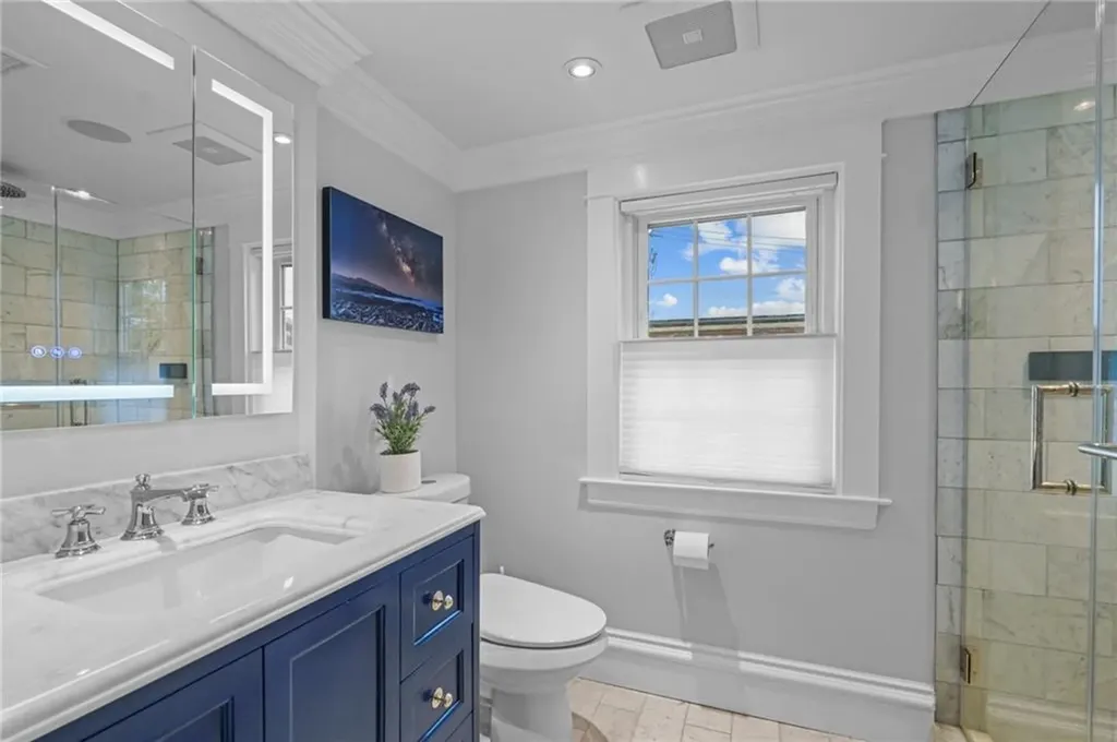 11 Elmcroft Avenue Providence RI 02908