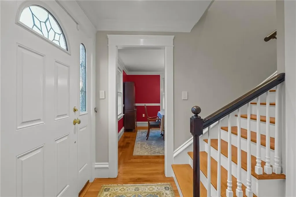 11 Elmcroft Avenue Providence RI 02908