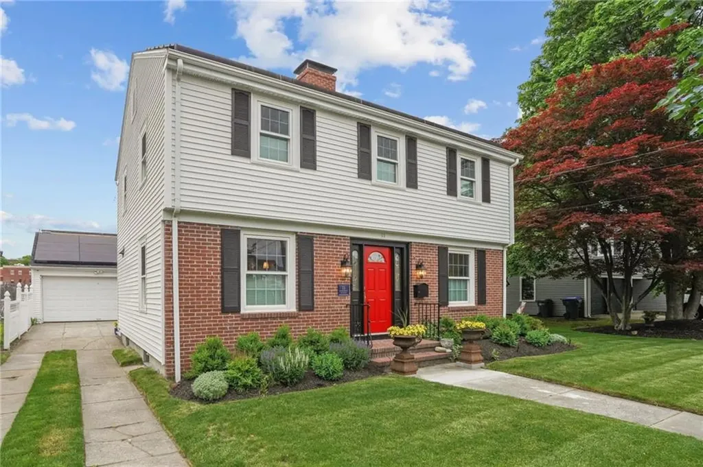 11 Elmcroft Avenue Providence RI 02908