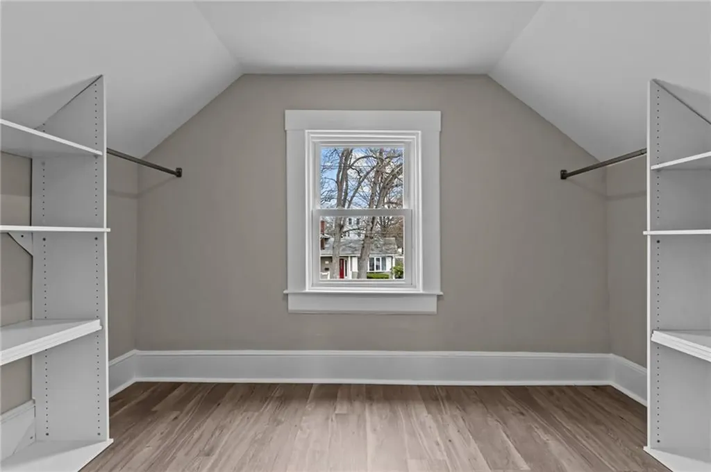 140 Chestnut Avenue Cranston RI 02910