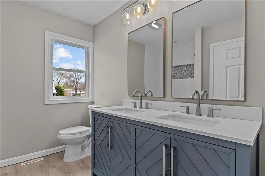 140 Chestnut Avenue Cranston RI 02910