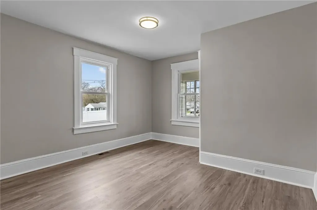 140 Chestnut Avenue Cranston RI 02910