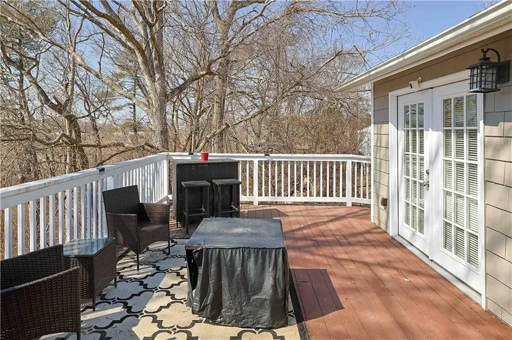 150 Hilton Road Warwick RI 02889