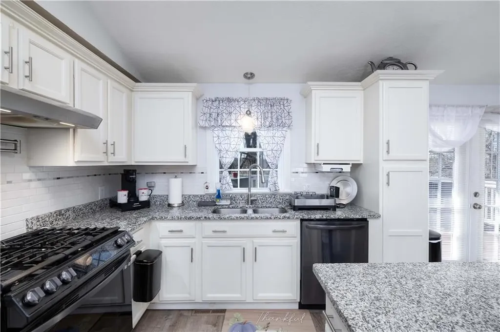150 Hilton Road Warwick RI 02889