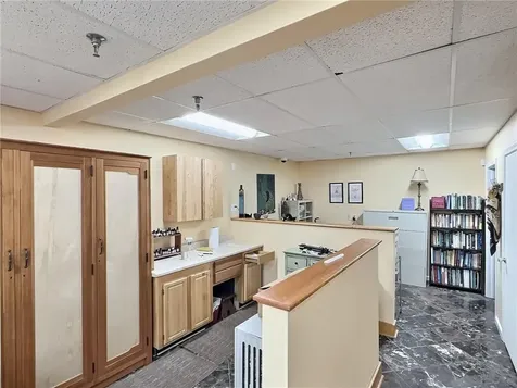 267 Post Road Westerly RI 02891