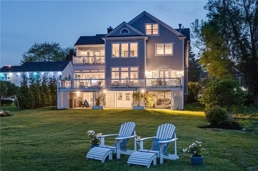 22 Tyler Point Road Barrington RI 02806