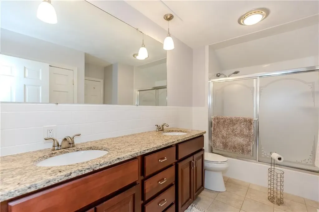 3 Blue Spruce Drive Coventry RI 02816