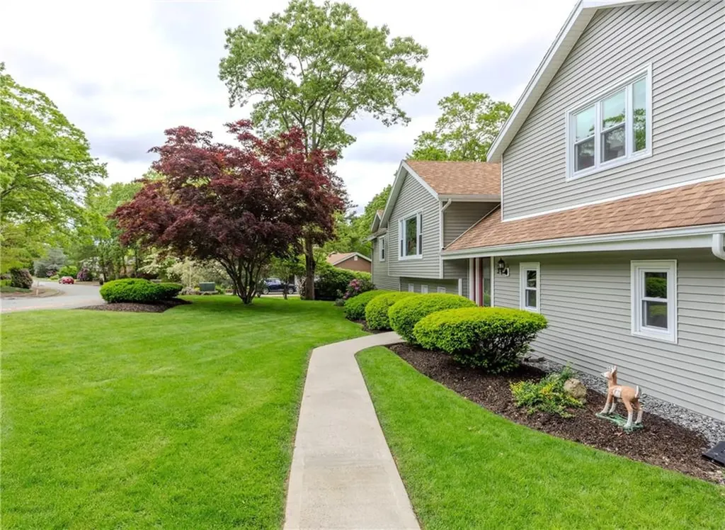 3 Blue Spruce Drive Coventry RI 02816