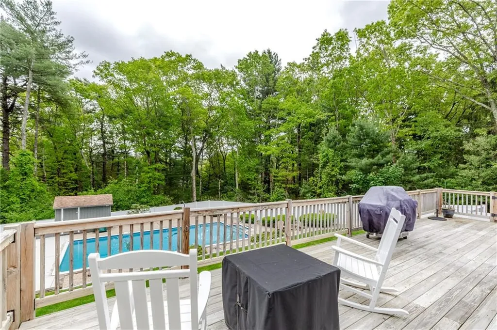 3 Blue Spruce Drive Coventry RI 02816
