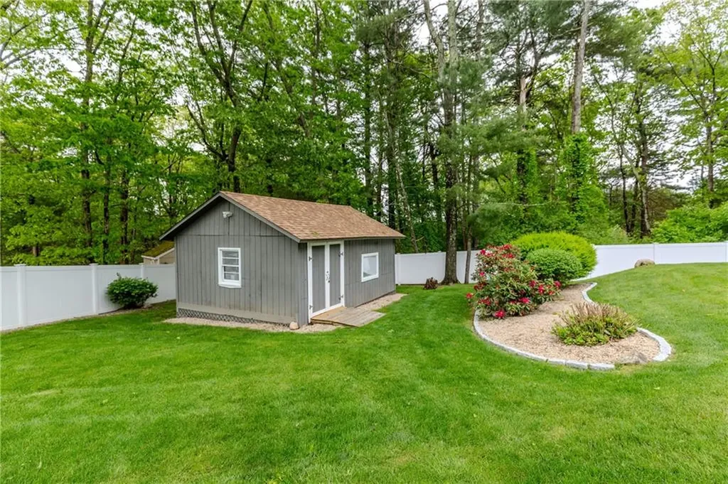 3 Blue Spruce Drive Coventry RI 02816