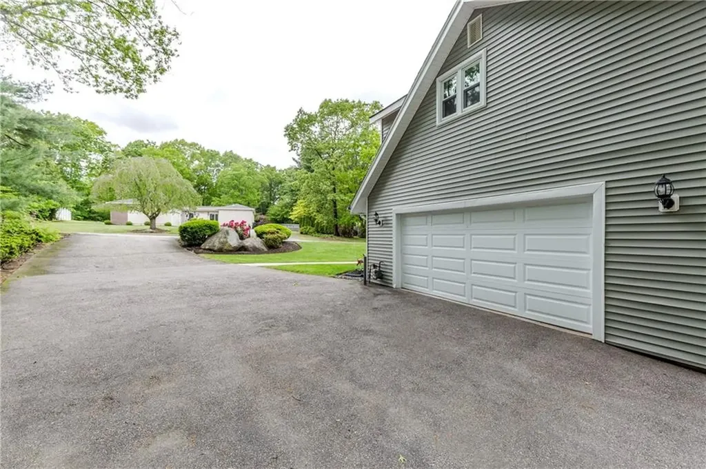 3 Blue Spruce Drive Coventry RI 02816