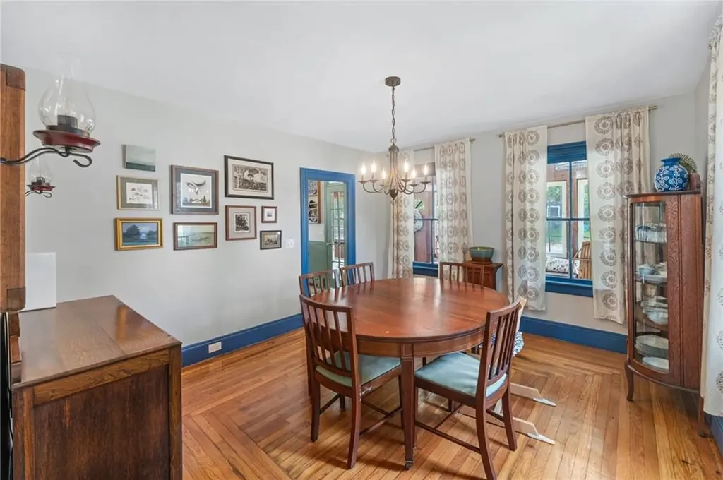 821 Greenville Avenue Johnston RI 02919