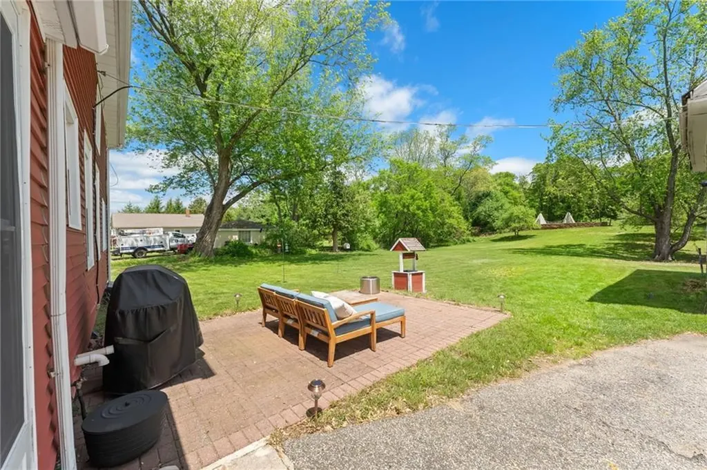 821 Greenville Avenue Johnston RI 02919