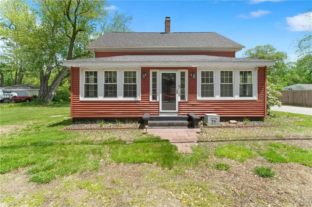 821 Greenville Avenue Johnston RI 02919