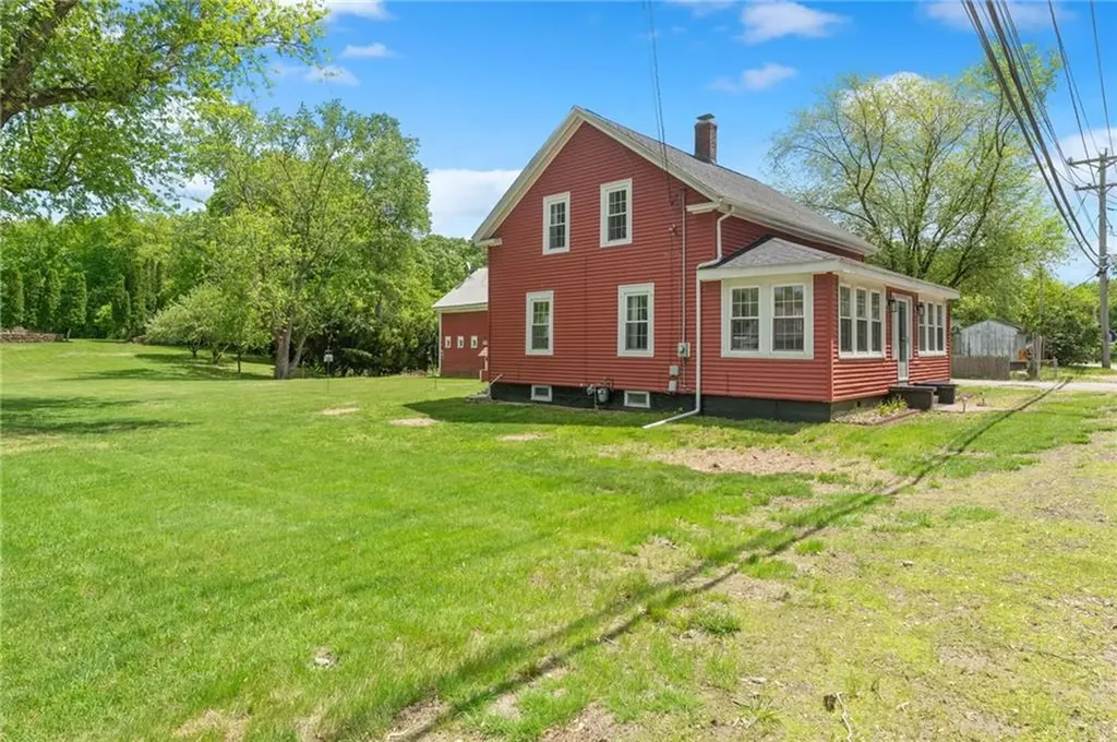 821 Greenville Avenue Johnston RI 02919