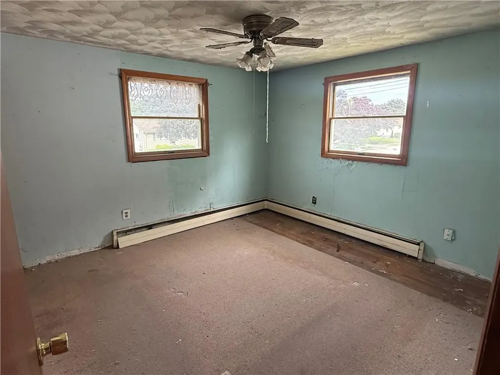 158 Woodland Avenue Cranston RI 02920