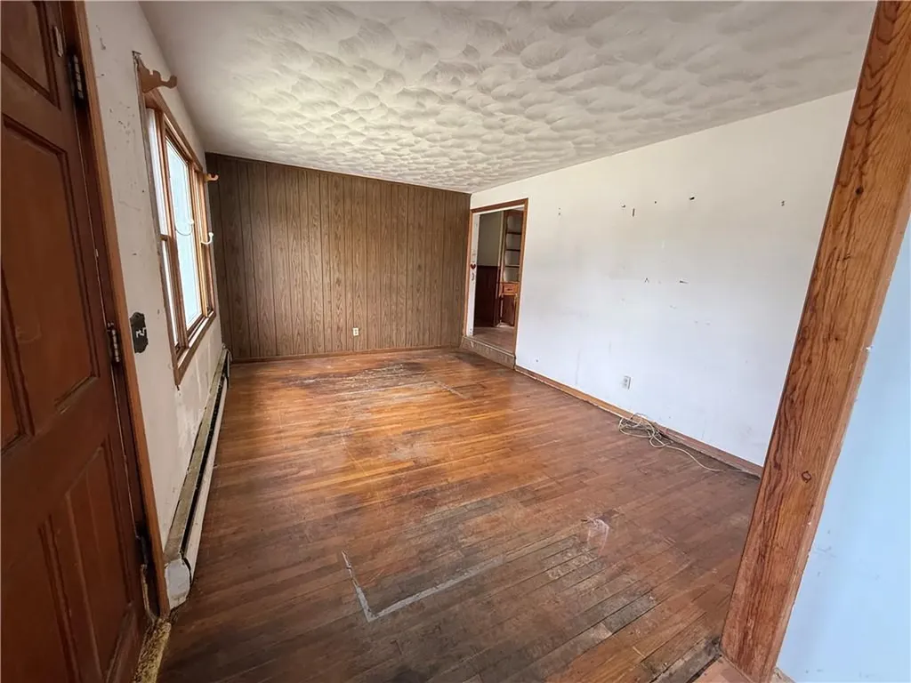 158 Woodland Avenue Cranston RI 02920