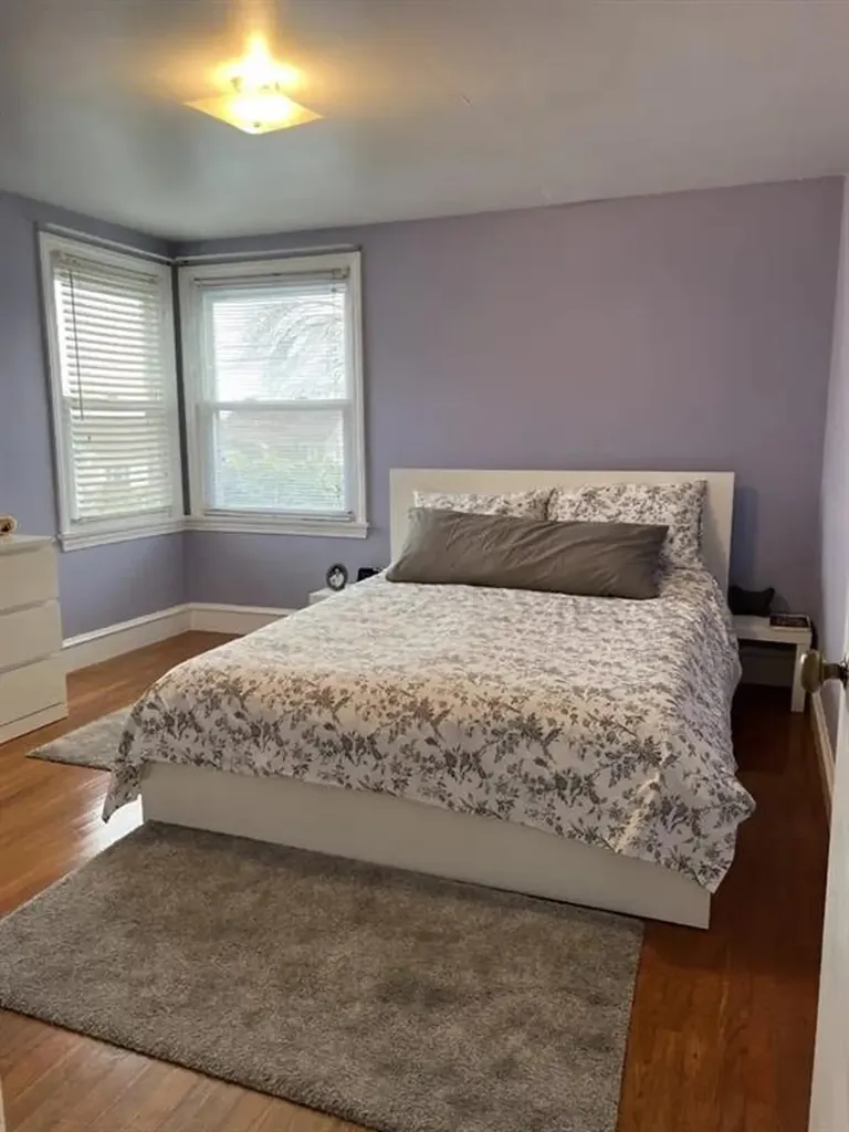55 Douglas Avenue Portsmouth RI 02871