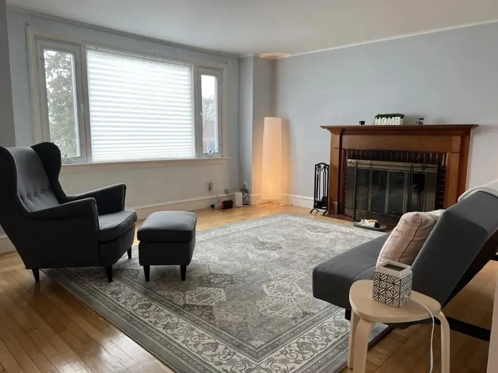 55 Douglas Avenue Portsmouth RI 02871