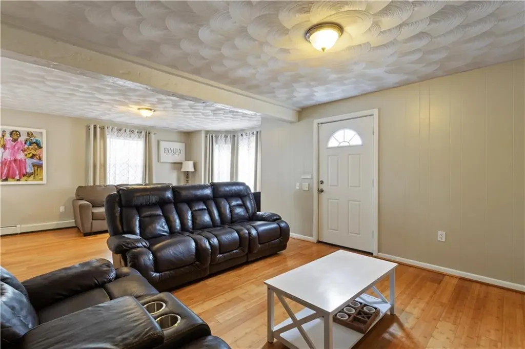 116 Pond Street Pawtucket RI 02860