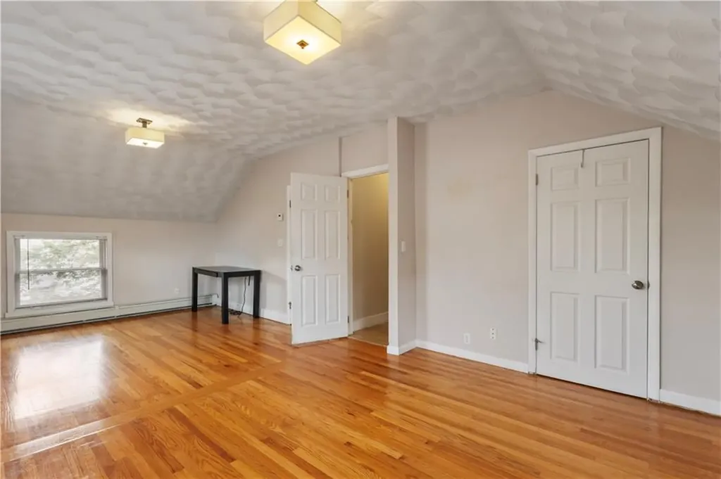 116 Pond Street Pawtucket RI 02860