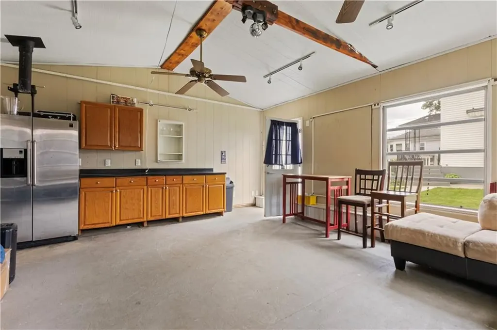 116 Pond Street Pawtucket RI 02860