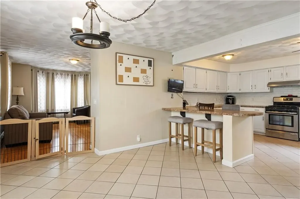 116 Pond Street Pawtucket RI 02860