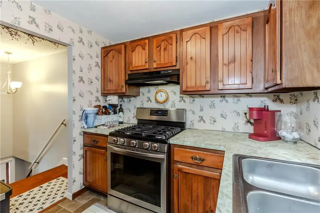 56 Mulberry Circle Johnston RI 02919