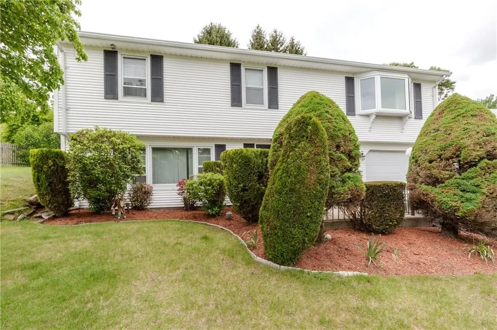 56 Mulberry Circle Johnston RI 02919