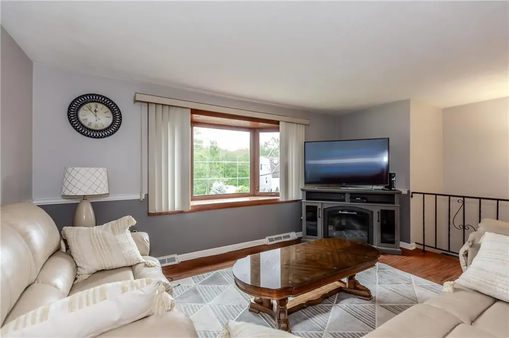 56 Mulberry Circle Johnston RI 02919