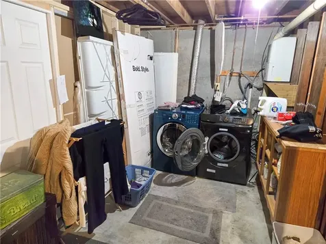 294 Railroad Avenue North Kingstown RI 02874