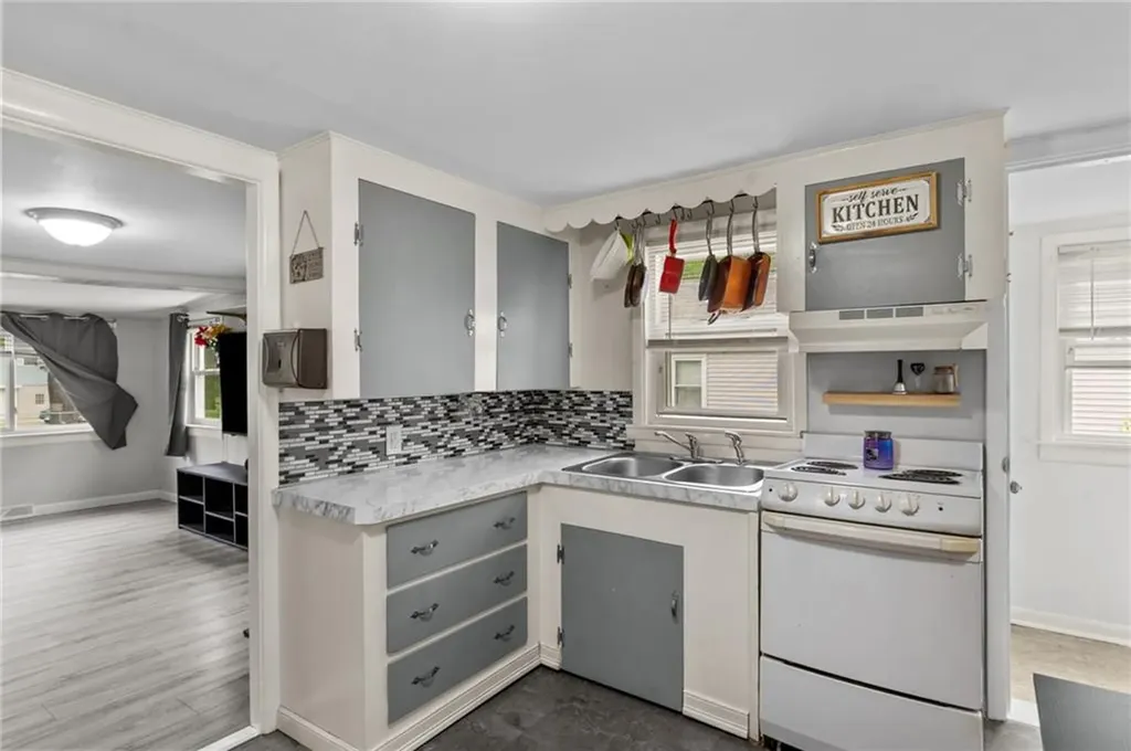 46 Riverside Avenue Johnston RI 02919