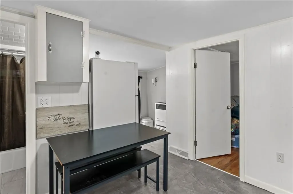 46 Riverside Avenue Johnston RI 02919