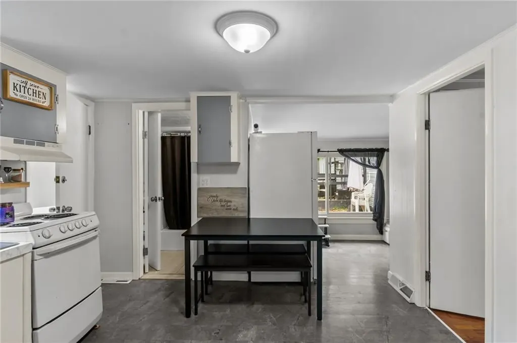 46 Riverside Avenue Johnston RI 02919