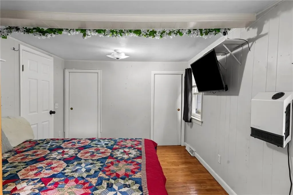 46 Riverside Avenue Johnston RI 02919