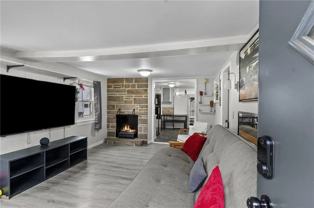 46 Riverside Avenue Johnston RI 02919