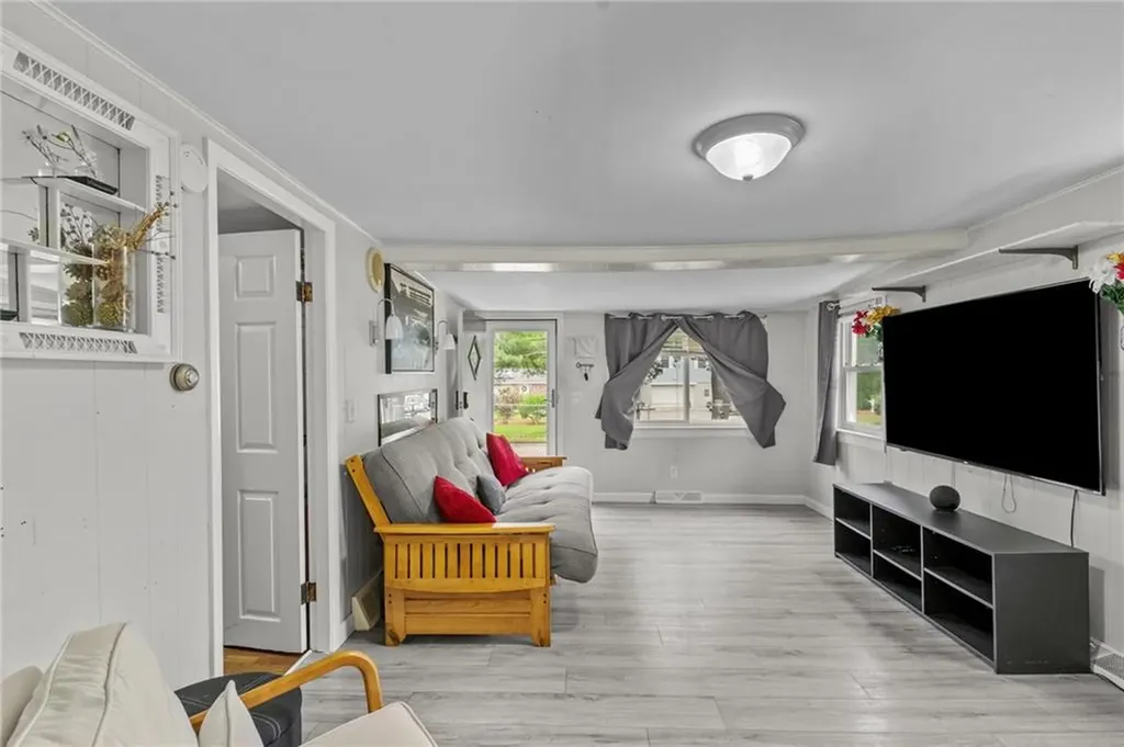 46 Riverside Avenue Johnston RI 02919