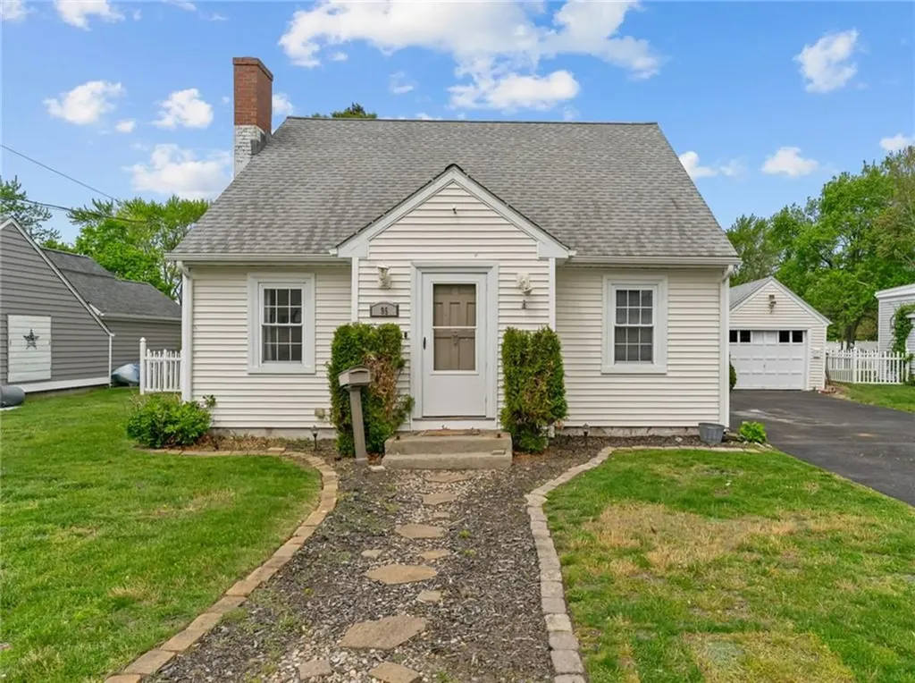 95 George Arden Avenue Warwick RI 02886
