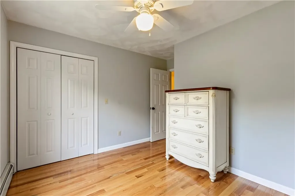 46 Bakewell Court Cranston RI 02921