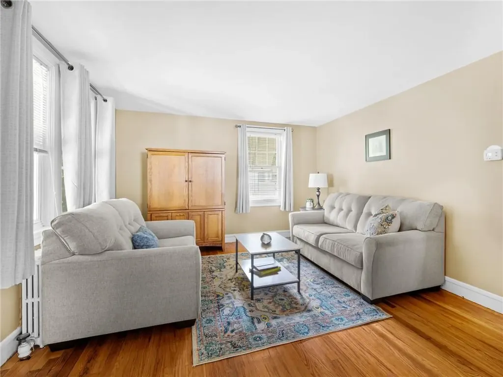 25 Community Road Warwick RI 02889