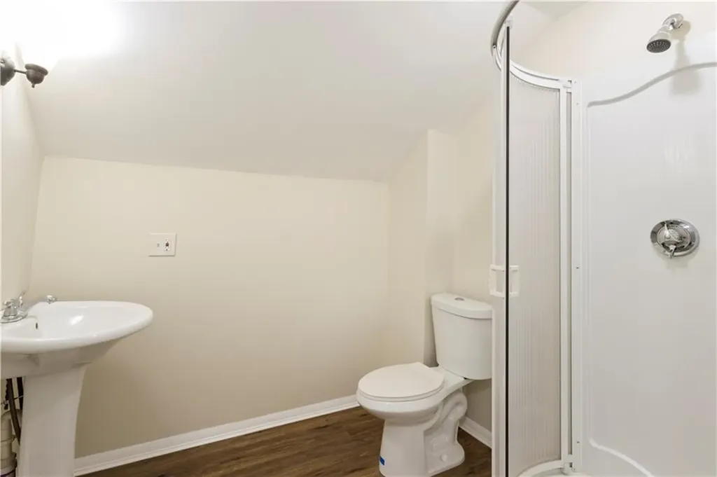 9 Woodbine Street Providence RI 02906