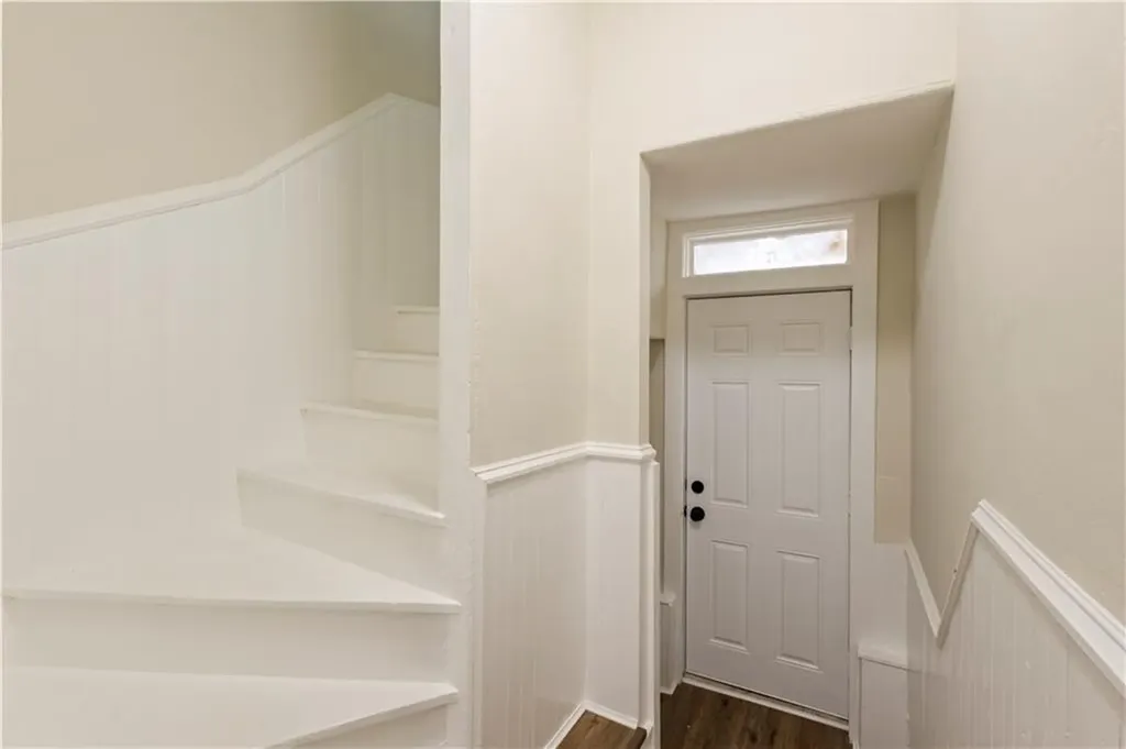 9 Woodbine Street Providence RI 02906