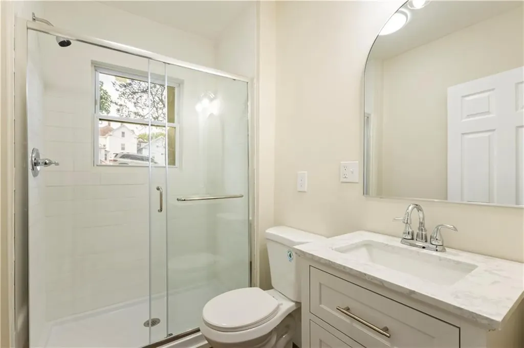 9 Woodbine Street Providence RI 02906