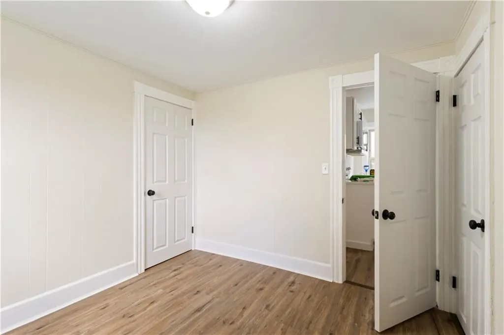 9 Woodbine Street Providence RI 02906