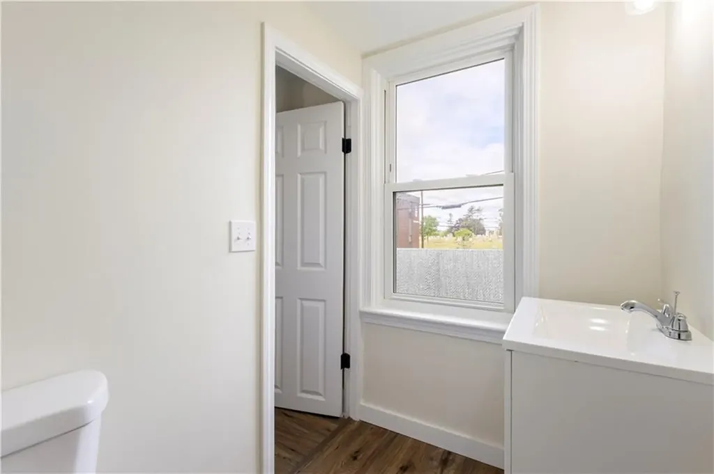 9 Woodbine Street Providence RI 02906
