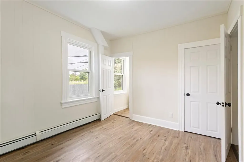 9 Woodbine Street Providence RI 02906
