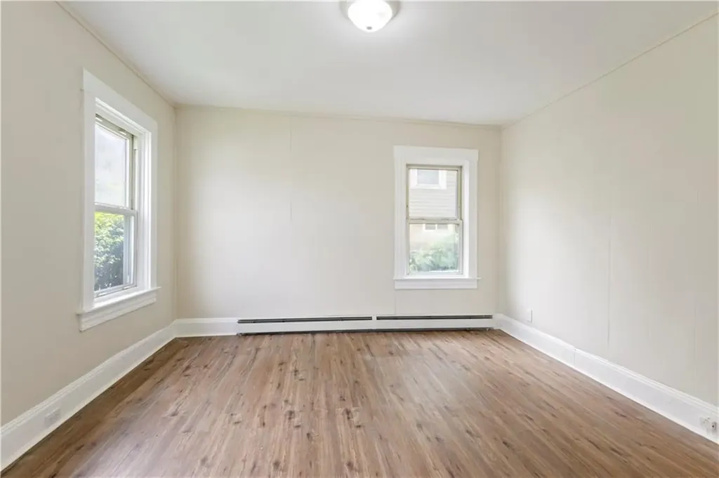 9 Woodbine Street Providence RI 02906