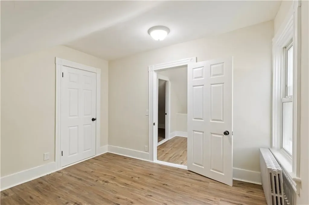 9 Woodbine Street Providence RI 02906