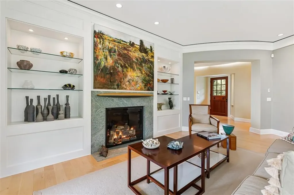 25 Walnut Street Jamestown RI 02835